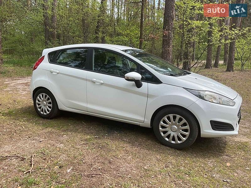 Хетчбек Ford Fiesta 2017 в Броварах