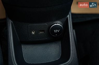 Хэтчбек Ford Fiesta 2014 в Киеве