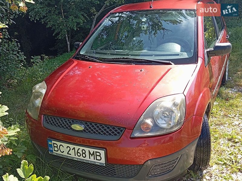 Хэтчбек Ford Fiesta 2007 в Винниках