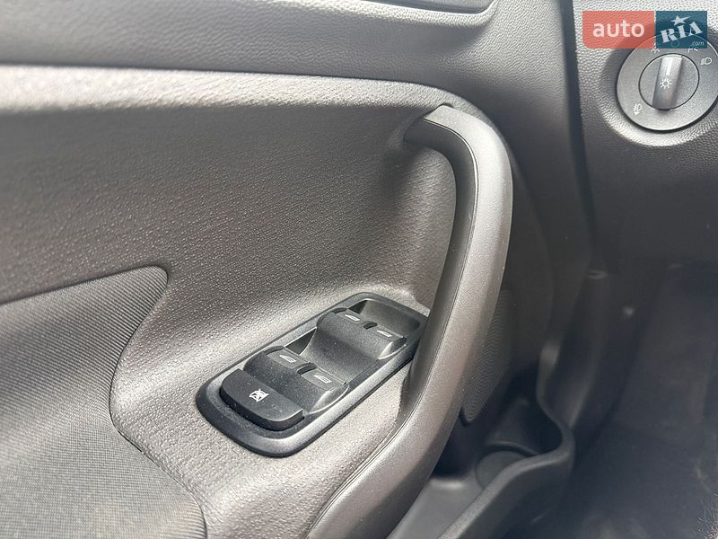 Седан Ford Fiesta 2018 в Львові