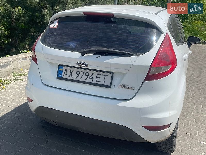 Хетчбек Ford Fiesta 2012 в Харкові