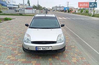 Хэтчбек Ford Fiesta 2002 в Белгороде-Днестровском