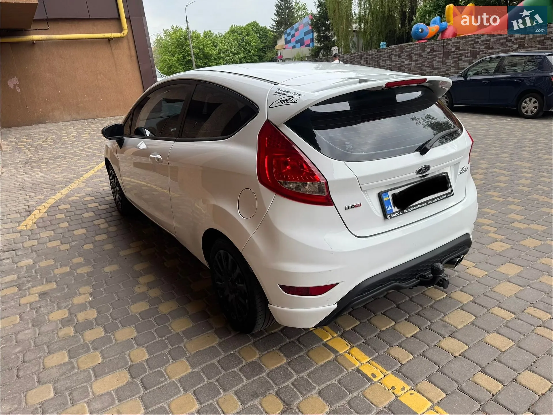 2010 Ford Fiesta - мініатюра 19