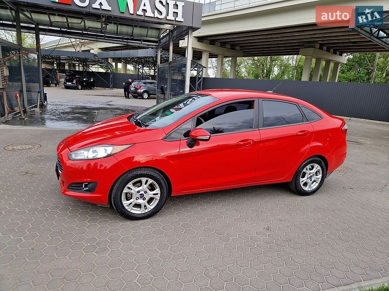 Седан Ford Fiesta 2014 в Броварах