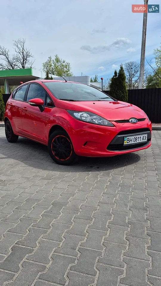 2010 Ford Fiesta - мініатюра 17