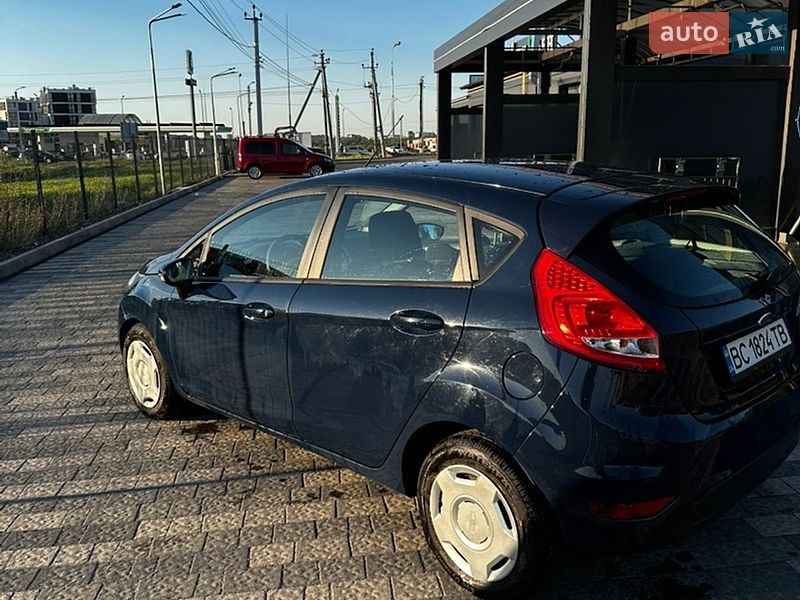 Хетчбек Ford Fiesta 2011 в Львові