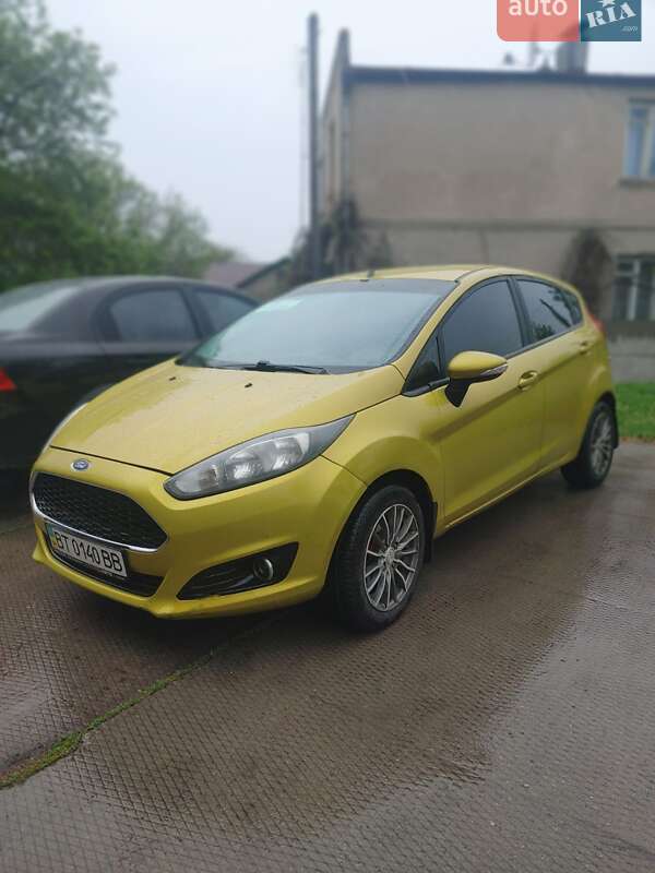 Хетчбек Ford Fiesta 2013 в Києві