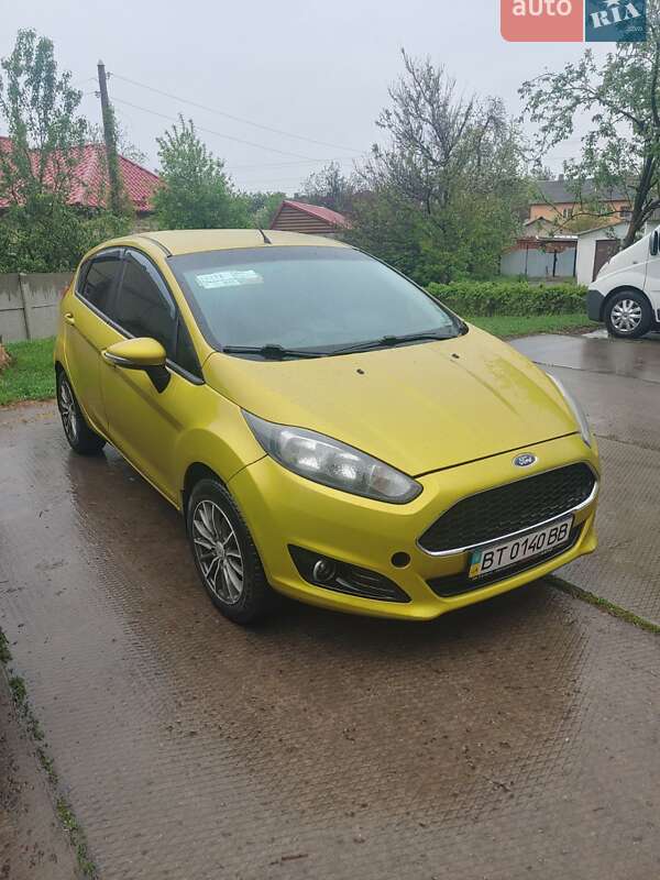 Хетчбек Ford Fiesta 2013 в Києві