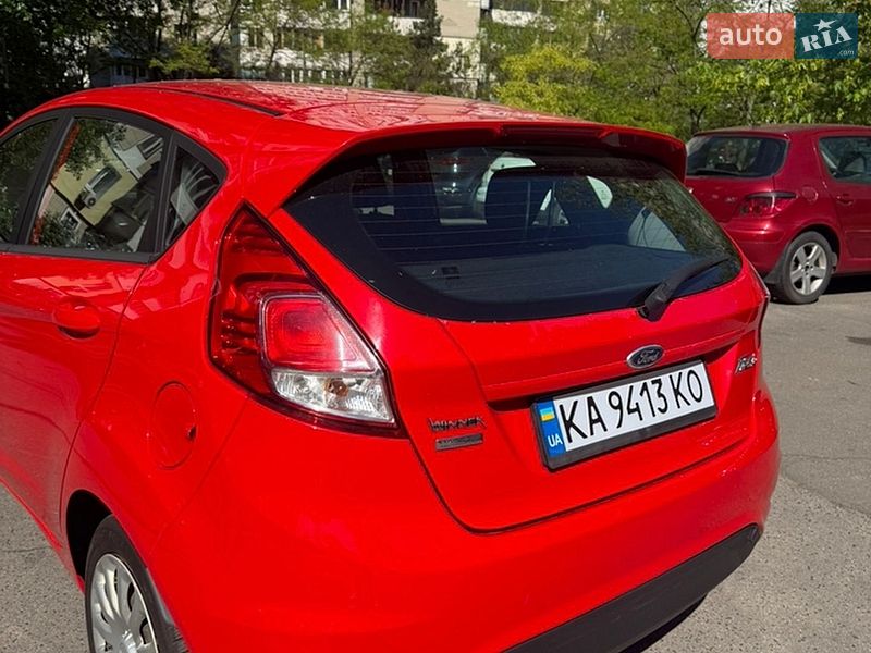 Хэтчбек Ford Fiesta 2013 в Киеве