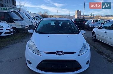 Хетчбек Ford Fiesta 2012 в Стрию