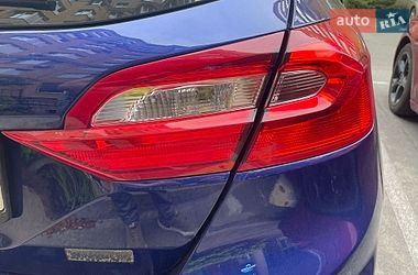 Хэтчбек Ford Fiesta 2017 в Киеве