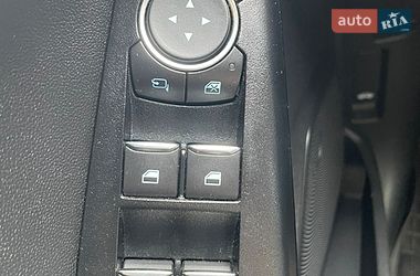 Хэтчбек Ford Fiesta 2017 в Киеве