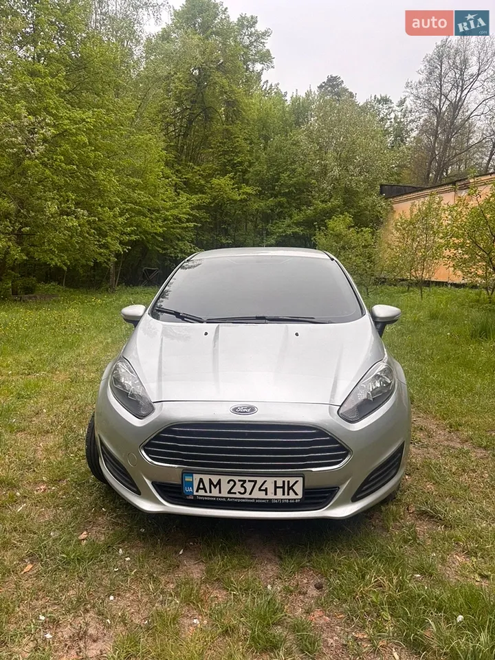 2016 Ford Fiesta - мініатюра 18