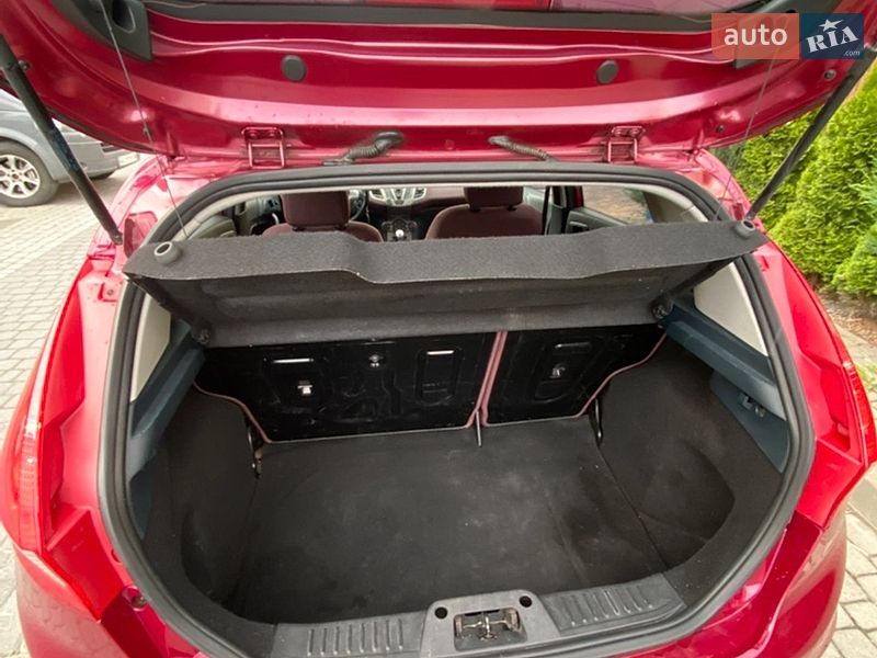 Хетчбек Ford Fiesta 2011 в Хмельницькому