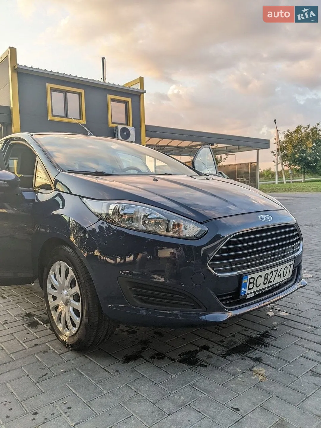 2013 Ford Fiesta - мініатюра 9