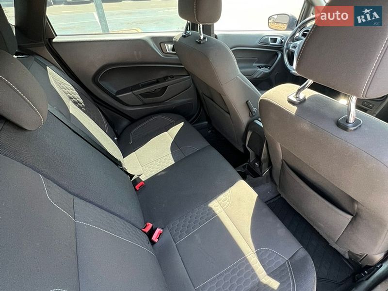 Хэтчбек Ford Fiesta 2019 в Киеве