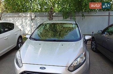 Седан Ford Fiesta 2017 в Киеве