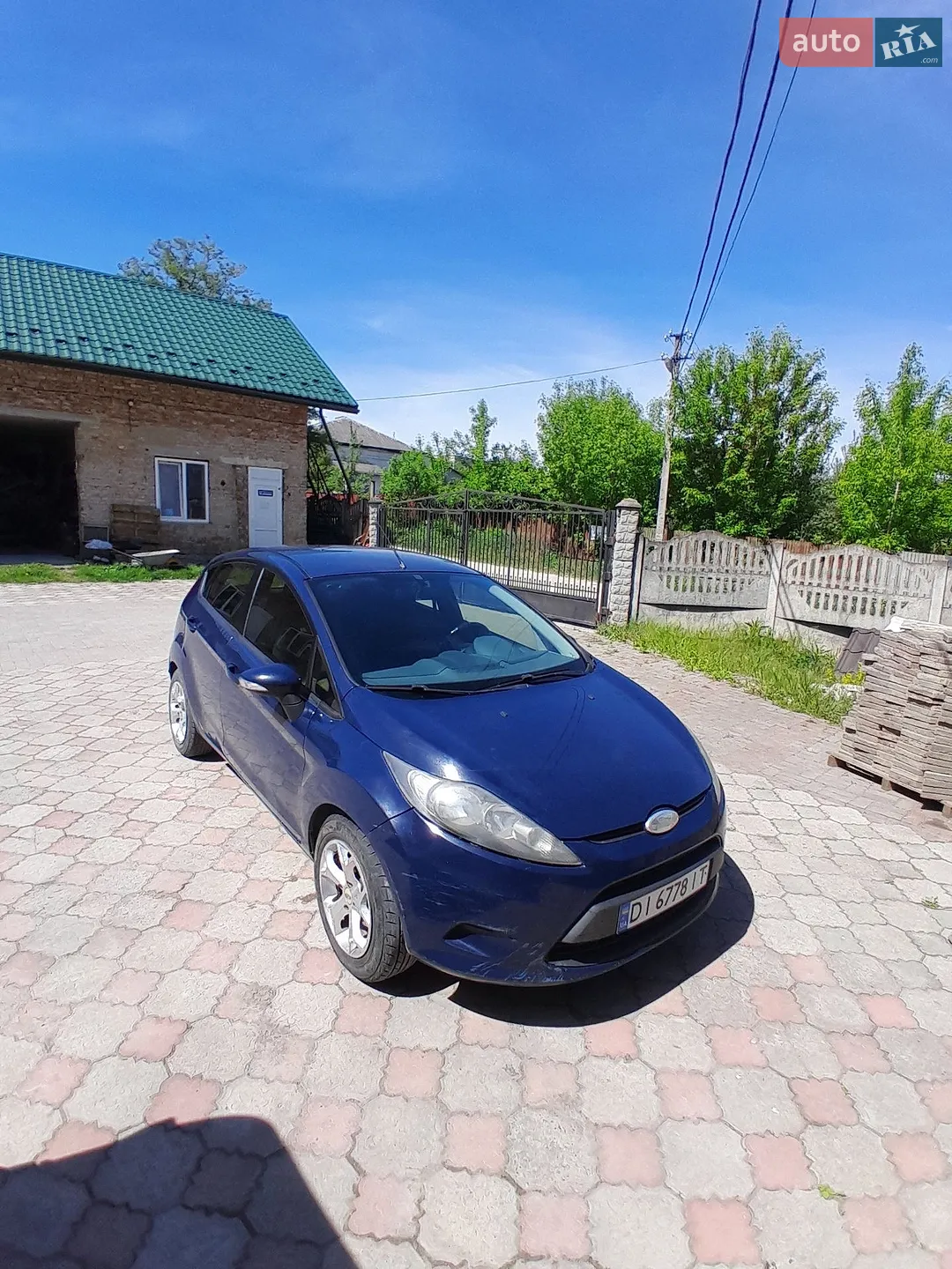 2010 Ford Fiesta - мініатюра 9