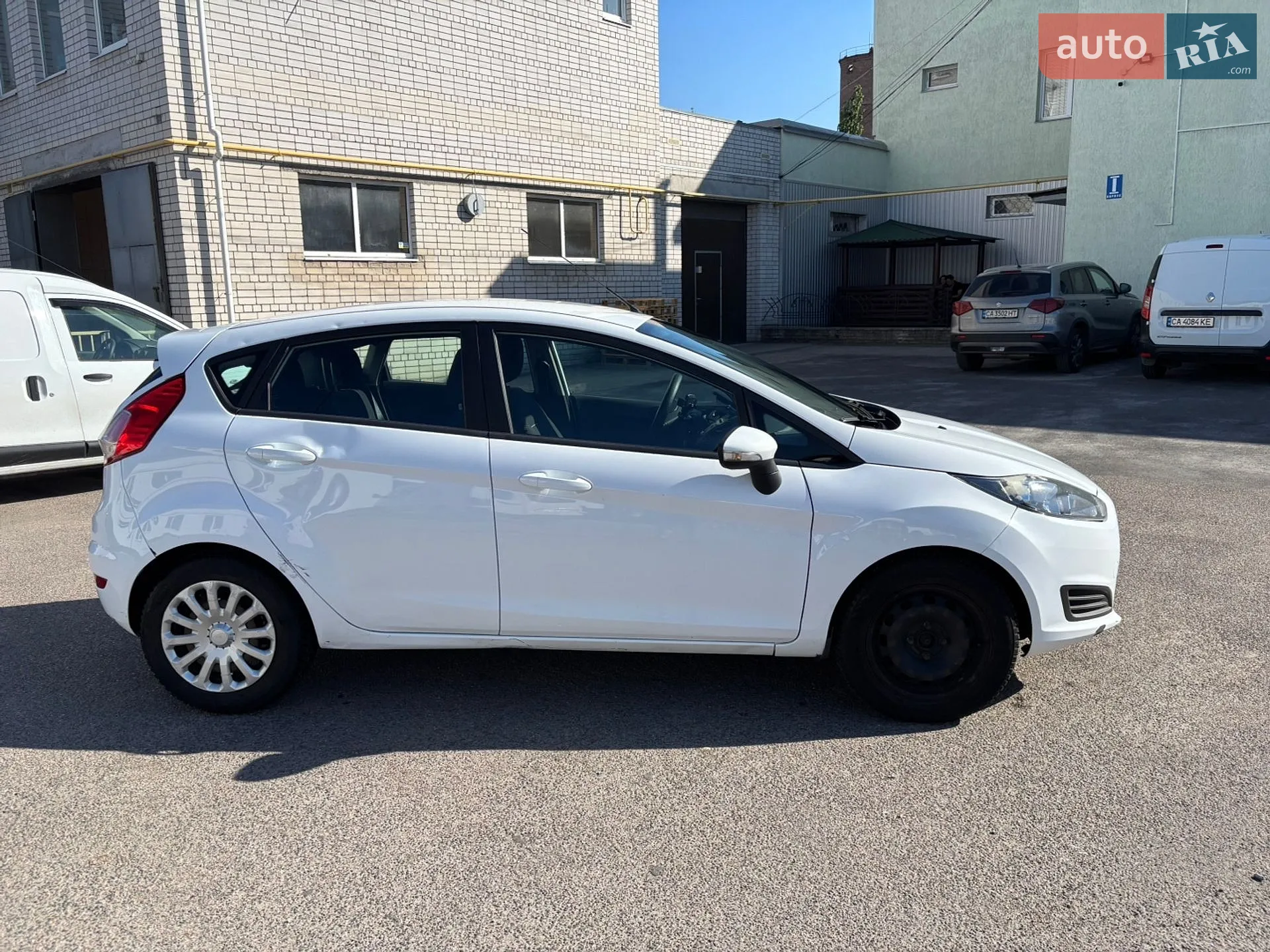 2016 Ford Fiesta - мініатюра 9