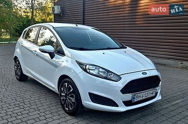 Хетчбек Ford Fiesta 2016 в Одесі