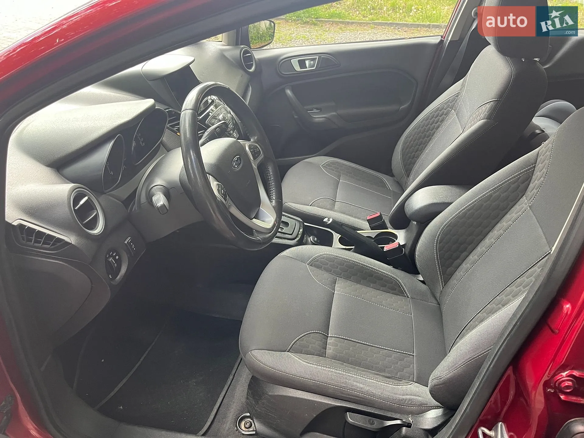 2013 Ford Fiesta - мініатюра 12