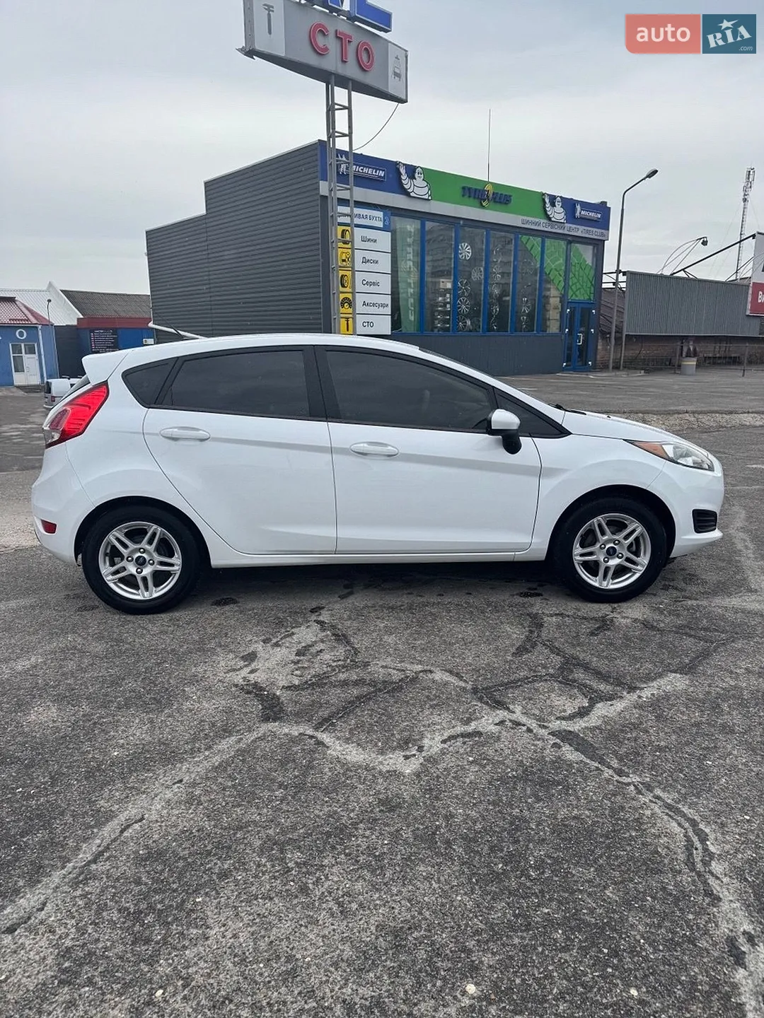 2018 Ford Fiesta - мініатюра 4