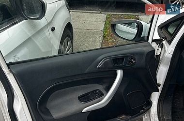 Хэтчбек Ford Fiesta 2011 в Киеве