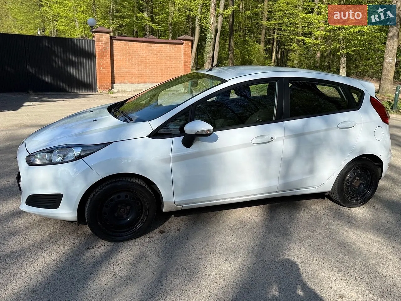 2017 Ford Fiesta - мініатюра 20