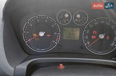Хэтчбек Ford Fiesta 2006 в Львове