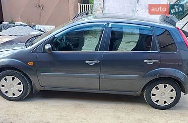 Хэтчбек Ford Fiesta 2006 в Львове