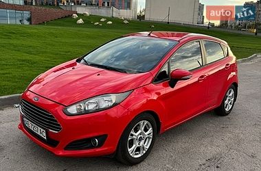 Хэтчбек Ford Fiesta 2014 в Днепре
