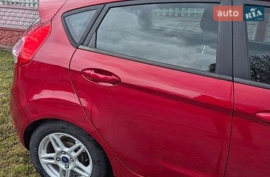 Хетчбек Ford Fiesta 2017 в Фастові