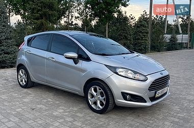 Хетчбек Ford Fiesta 2013 в Софіївській Борщагівці