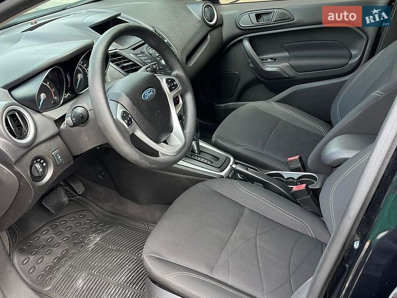 Седан Ford Fiesta 2018 в Києві