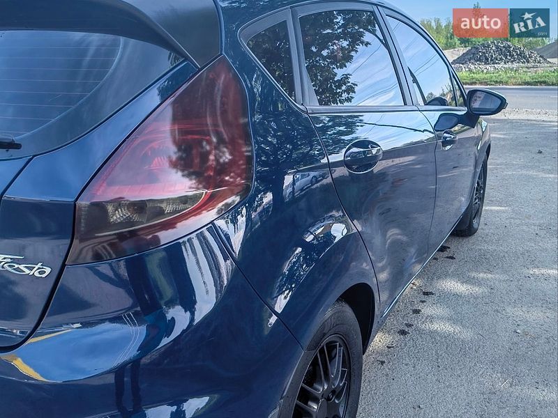 Хэтчбек Ford Fiesta 2012 в Коломые