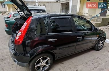Хэтчбек Ford Fiesta 2007 в Южном