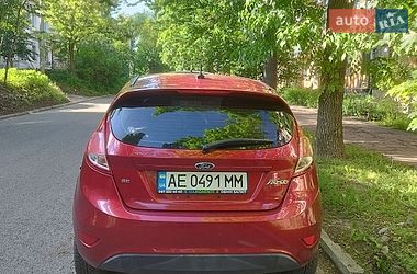 Хэтчбек Ford Fiesta 2017 в Днепре