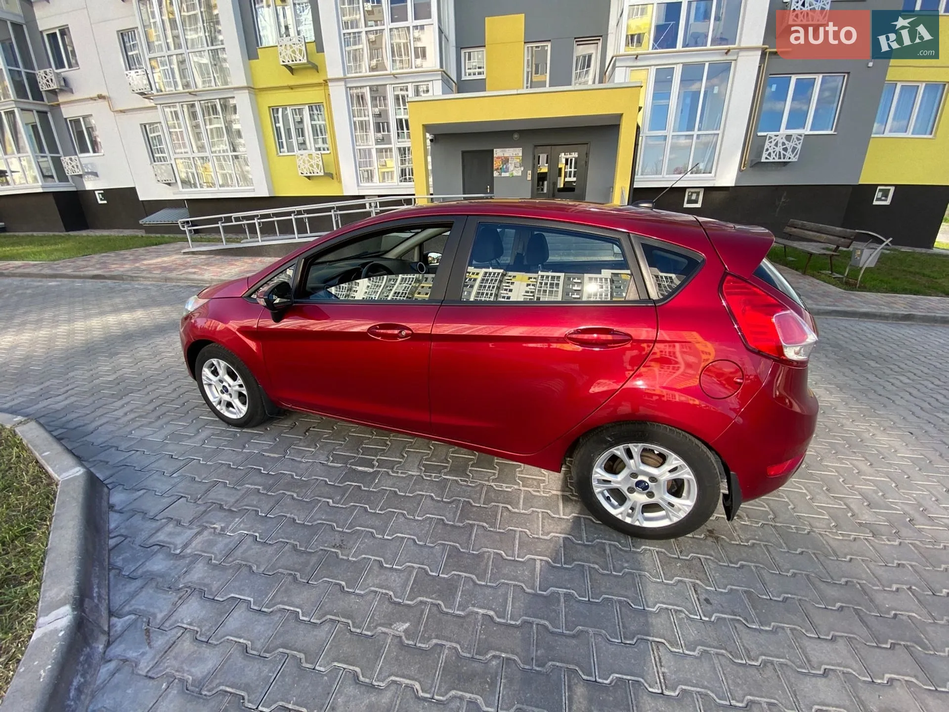 2016 Ford Fiesta - мініатюра 4