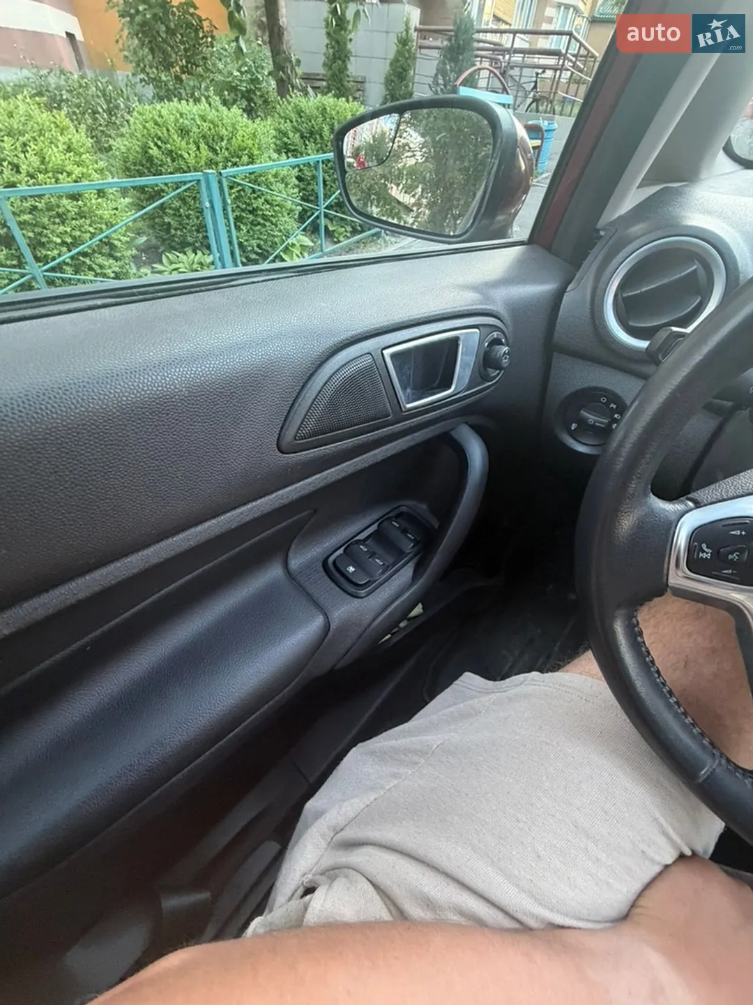 2016 Ford Fiesta - мініатюра 20