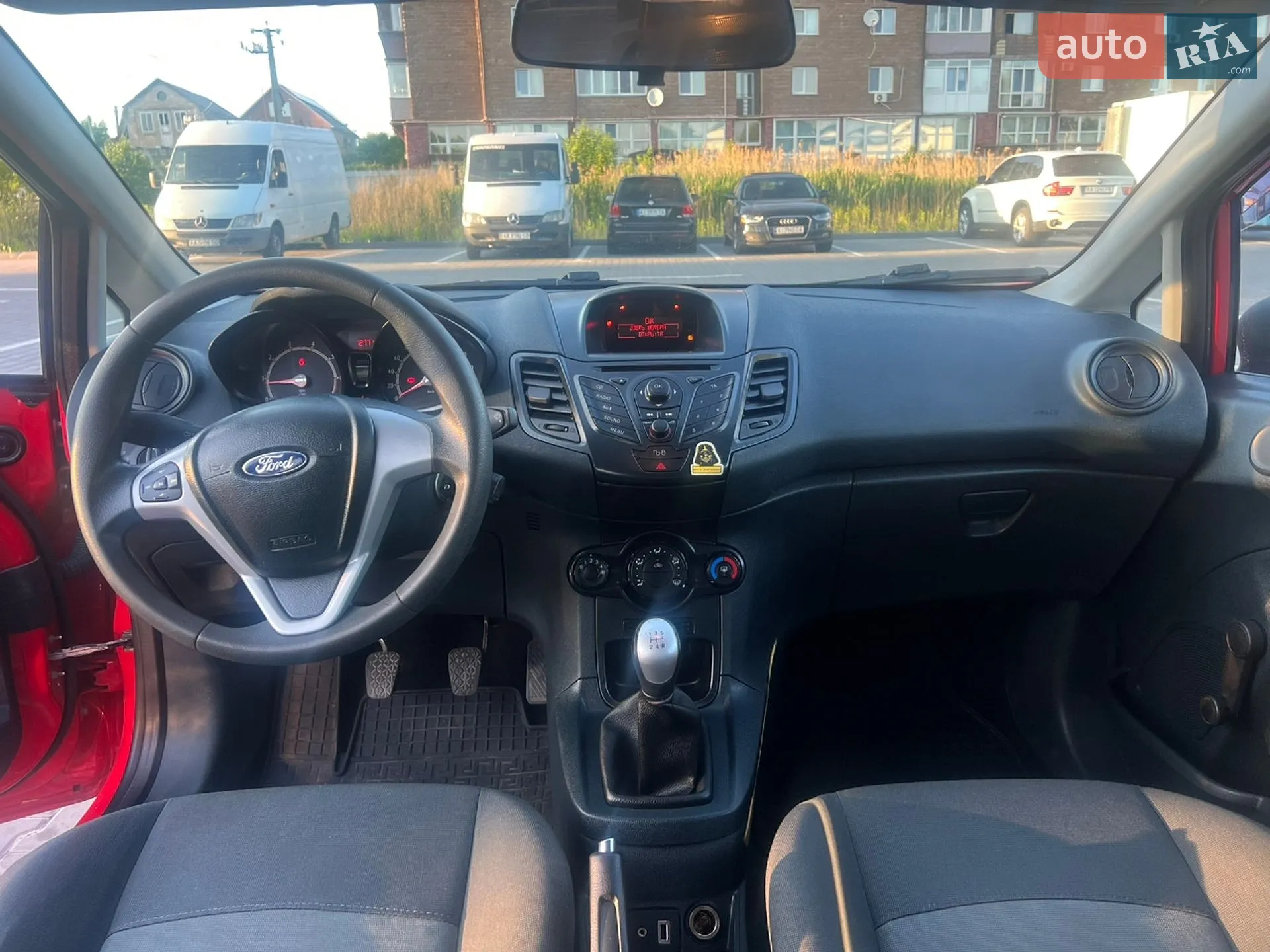 2012 Ford Fiesta - мініатюра 9