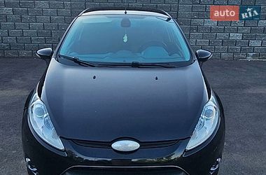Хэтчбек Ford Fiesta 2011 в Иршаве