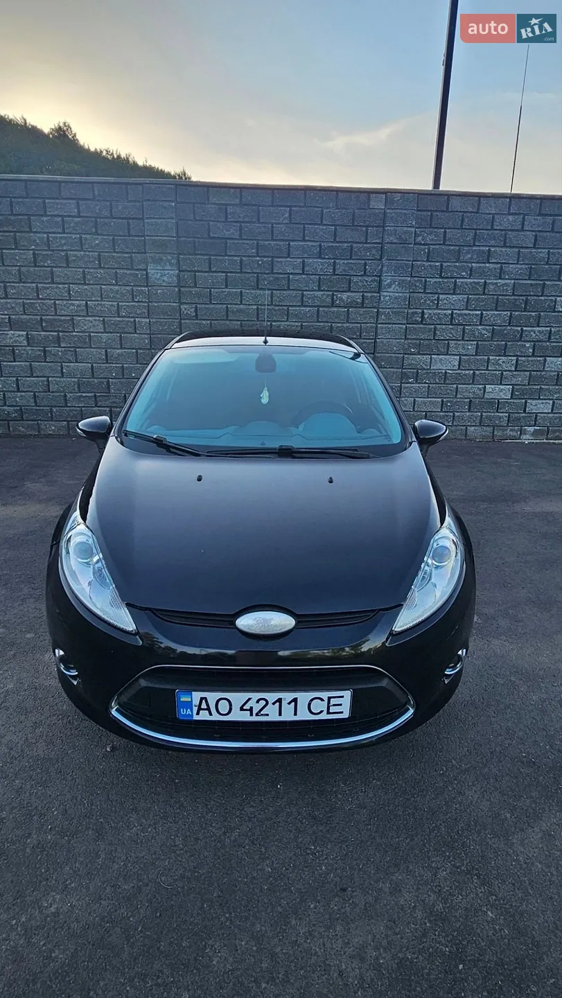 2011 Ford Fiesta - мініатюра 9