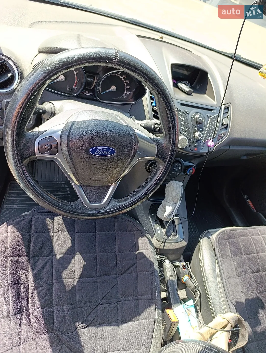 2013 Ford Fiesta - мініатюра 10