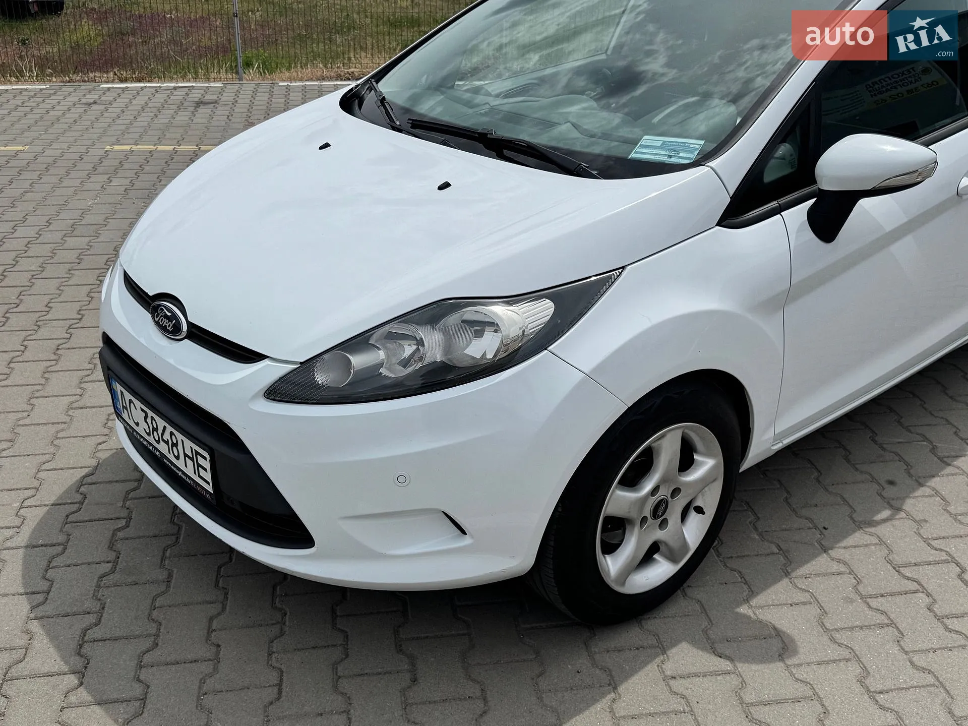 2012 Ford Fiesta - мініатюра 12