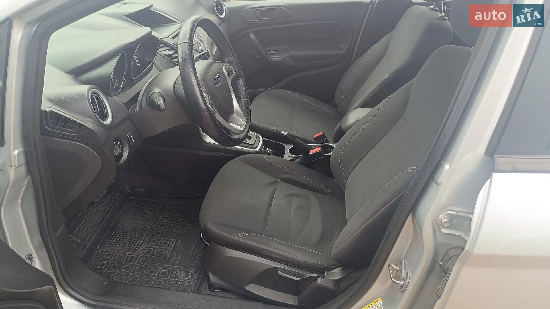 2018 Ford Fiesta - мініатюра 11