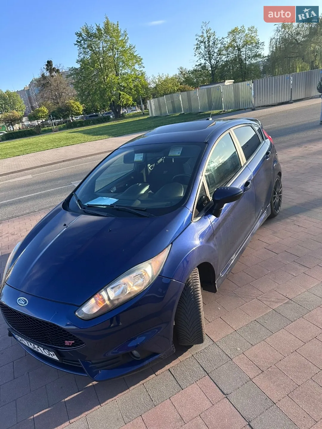 2015 Ford Fiesta - мініатюра 17