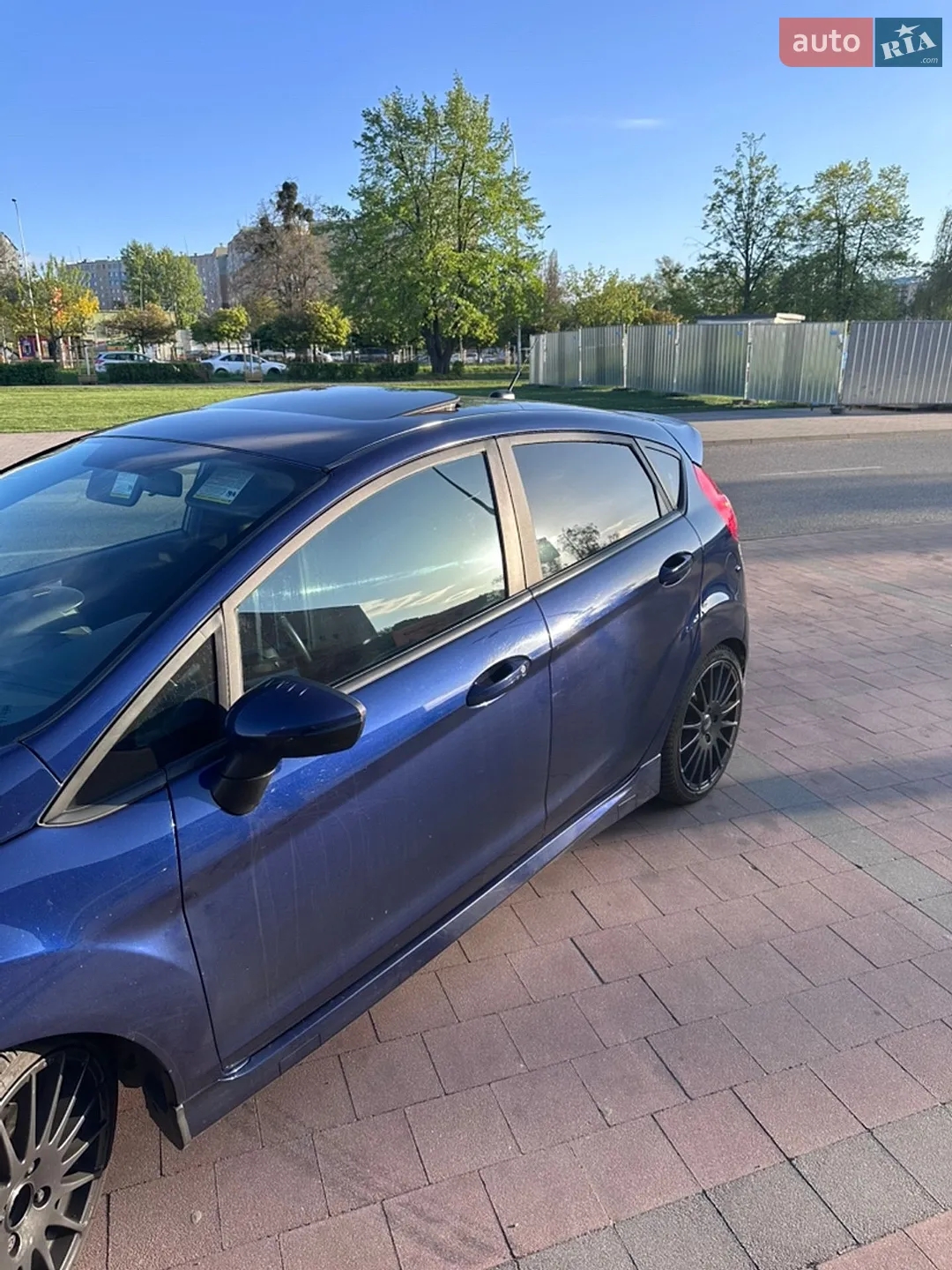 2015 Ford Fiesta - мініатюра 19