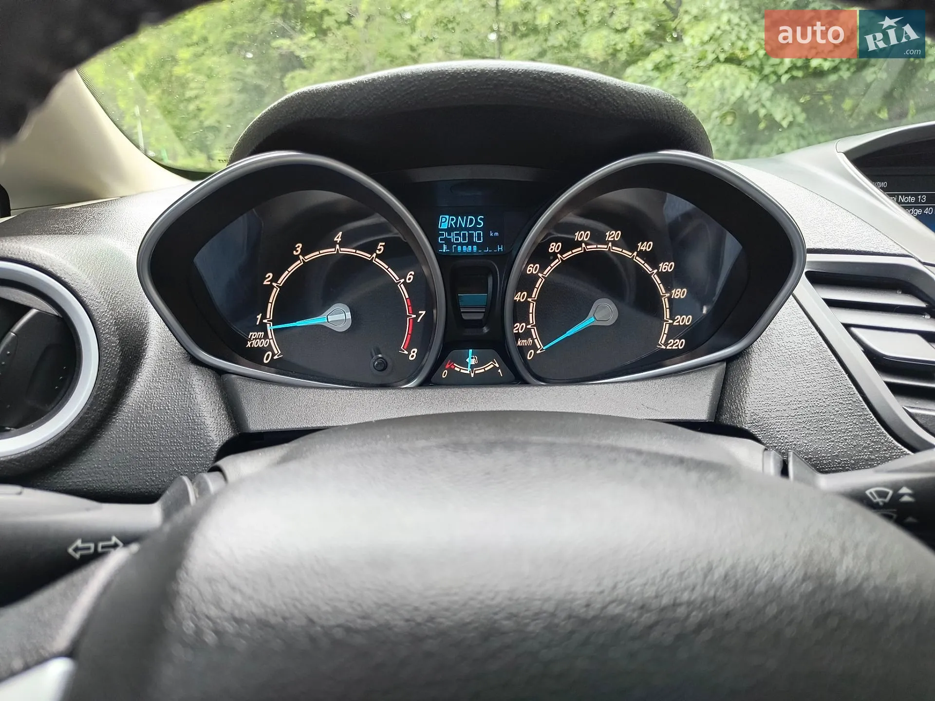 2013 Ford Fiesta - мініатюра 25