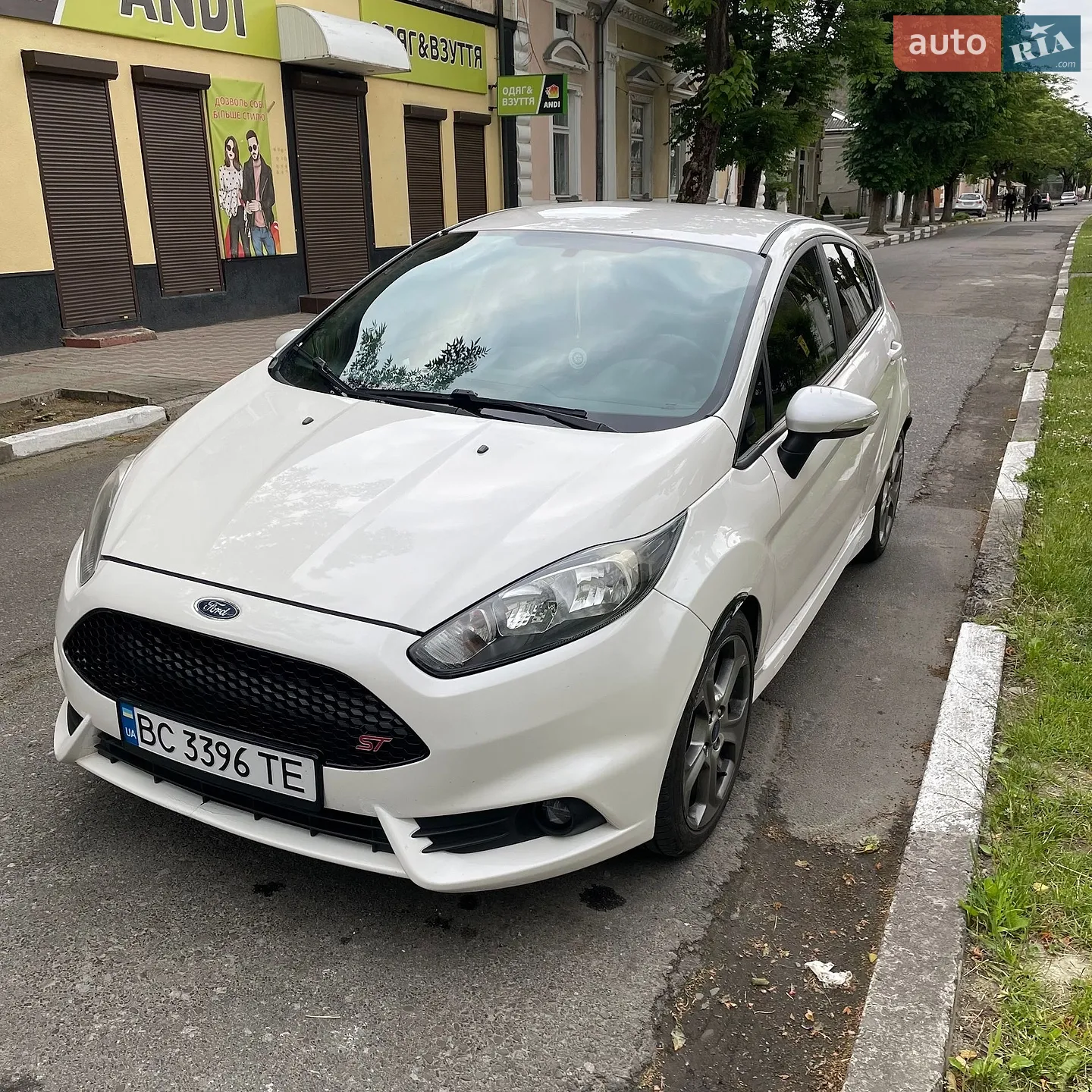 2016 Ford Fiesta - мініатюра 7