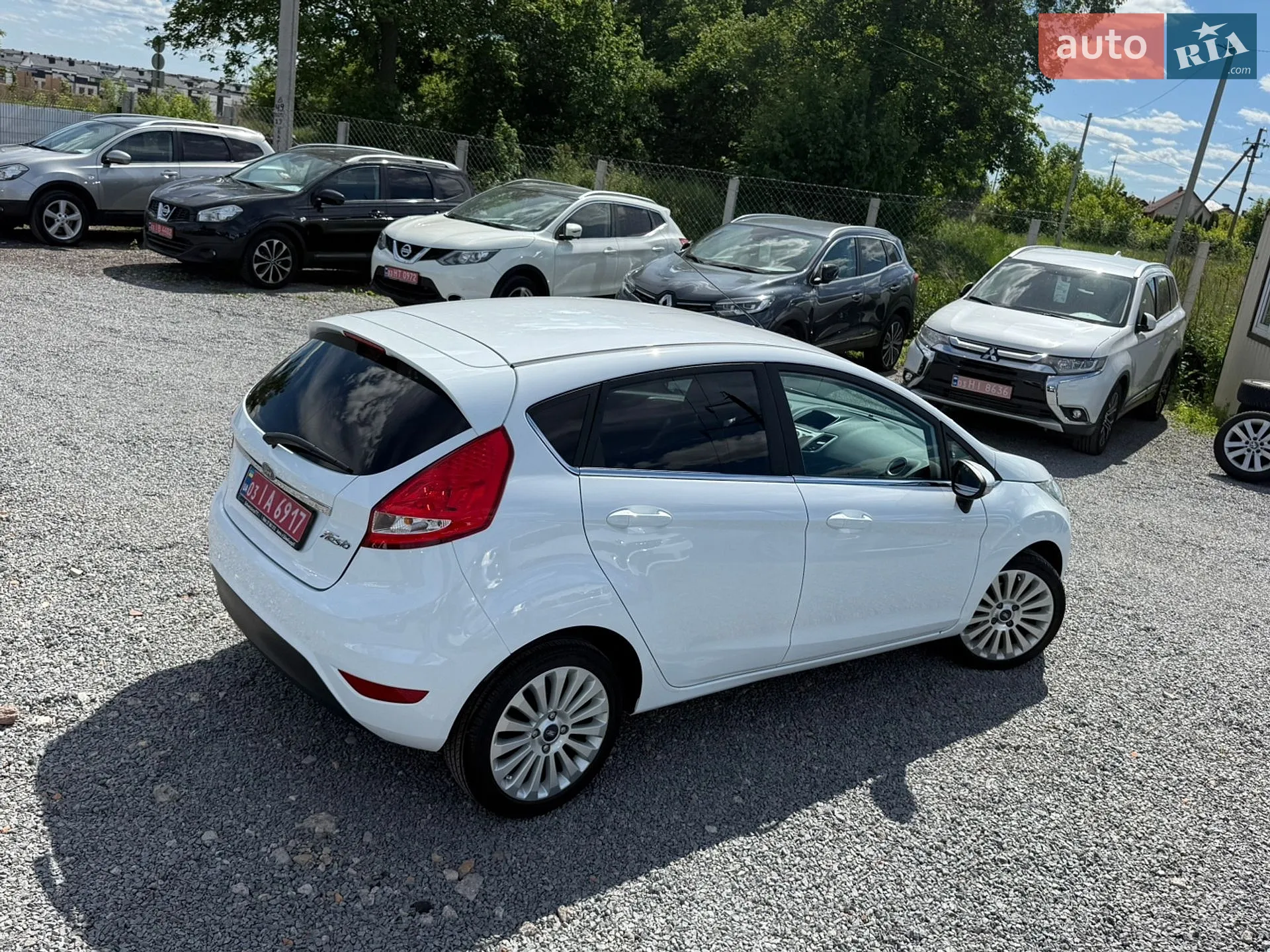 2011 Ford Fiesta - мініатюра 13
